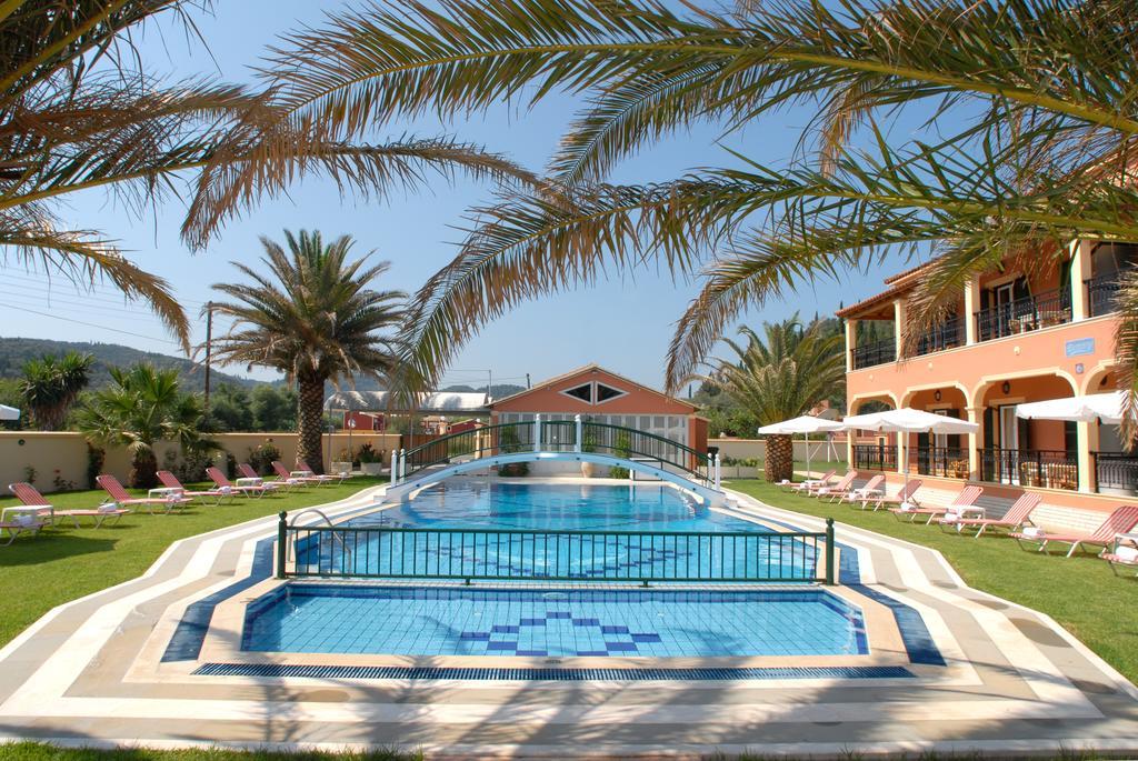 Dimitris Apartments 斯达林 外观 照片